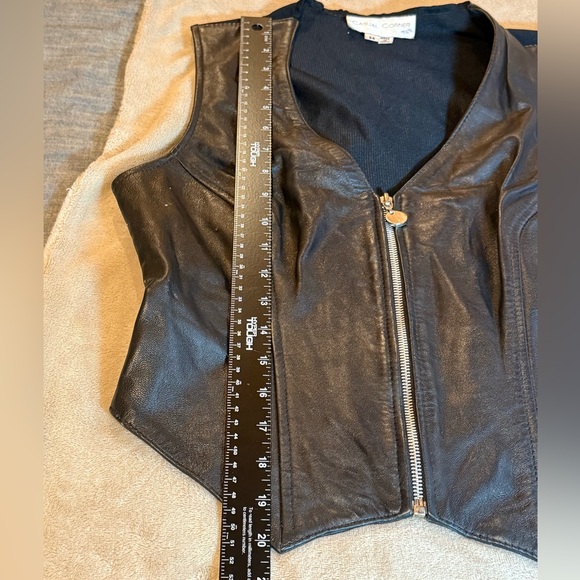 Vtg Casual Corner Black Genuine Leather Vest Ribbed Back Zip Up Moto Fitted M - Picture 8 of 9